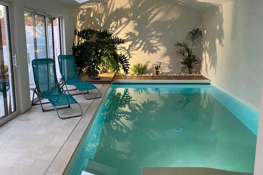 home vacances villa les embruns piscine interieure
