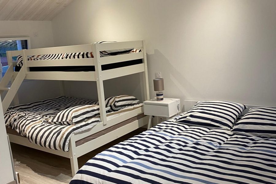 home vacances villa les embruns - chambre les dunes les Pins